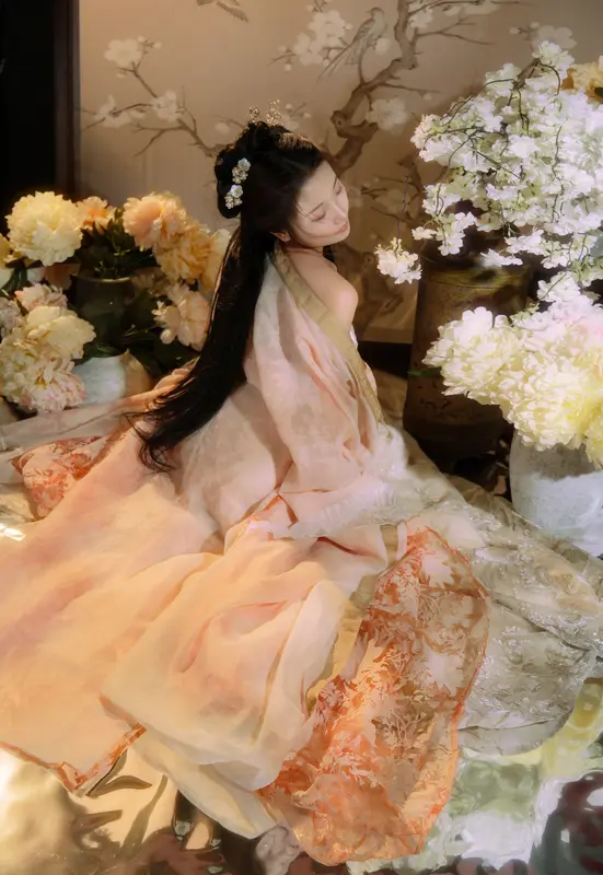 [YITUYU艺图语]2025.01.11 花吻 安九鱼 11